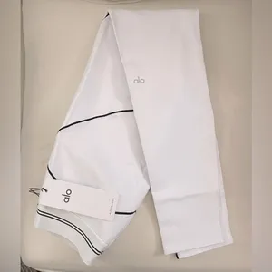 NEW Alo Yoga Airbrush High Waisted Heart Throb White/Black Legging Size L thumbnail 8