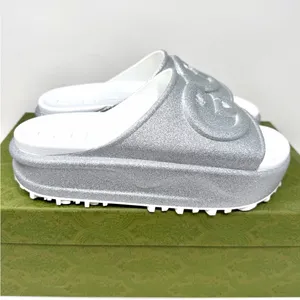 Gucci Interlocking G Platform Slide Silver Glitter thumbnail 8