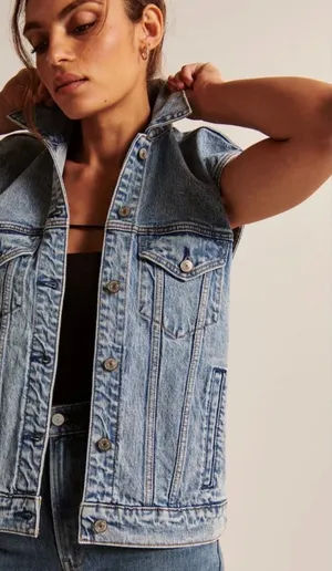 Abercrombie & Fitch Sz S Denim Light Wash Button Vest Real Pockets Streetwear thumbnail 1