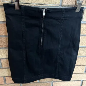 Free People Modern Femme Washed Black Denim Mini Skirt Size 2 thumbnail 3