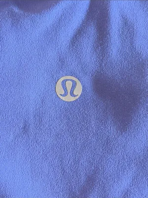 Lululemon Purple Cropped Tank Top Built-In Bra Size 0 V Neck Yoga Workout thumbnail 4