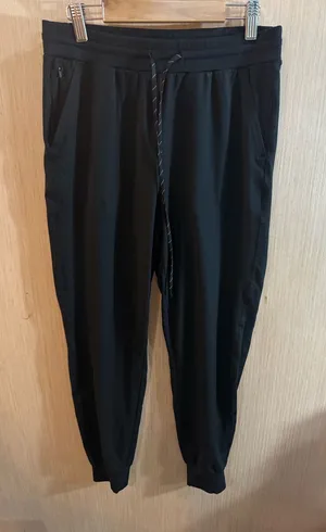Women’s Zella Black Lightweight Joggers with Drawstring Size Small thumbnail 1