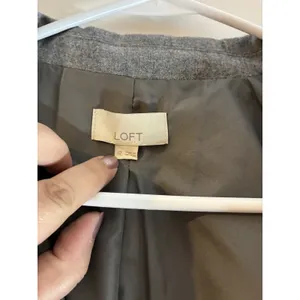 Ann Taylor LOFT Wool Blend Gray 1 Button Blazer Women Size 12 Career Jacket Long thumbnail 2