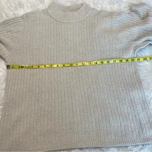 Vintage Mock Neck Sweater Women’s XL Soft Neutral Color Cable knit thumbnail 5