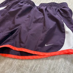 Nike Womens Running Shorts‎ Small Purple White Orange With Liner Active Dri-Fit thumbnail 2