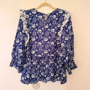 Universal Threads Blue Floral Puff Sleeve Ruffle Babydoll Blouse Cottage Top XXL thumbnail 3