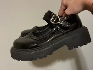 Mary Jane Platform Heels Black Size 5.5 thumbnail 1