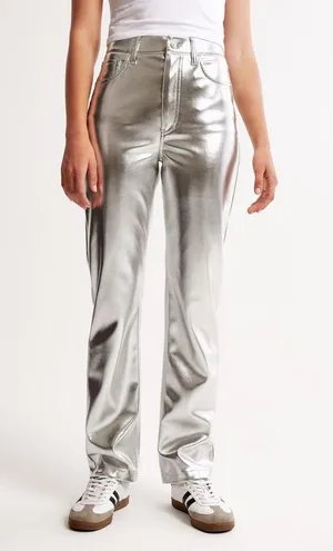 Abercrombie & Fitch Curve Love Vegan Leather 90’s Straight Pant In Silver thumbnail 1