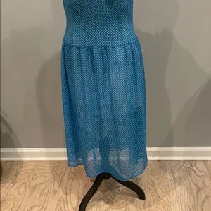 Blue Polka Dot Sleeveless Midi Dress with retro looks ties in back thumbnail 2