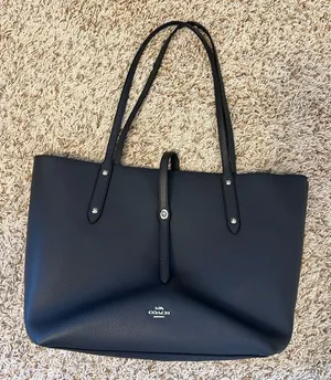 Tote Handbag thumbnail 1