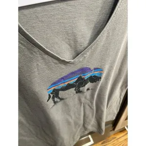 Patagonia woman’s short sleeve shirt‎ XL thumbnail 4