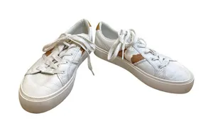 Ugg Womens White Brown Leopard Print Sneakers shoes Size 6 SKU8138 thumbnail 1