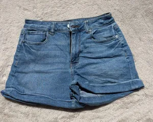 American Eagle Blue Denim Mom Shorts thumbnail 1