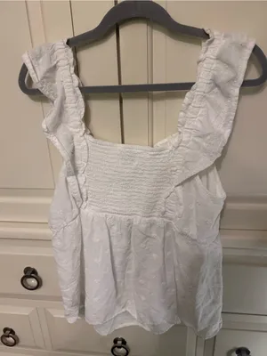 Old Navy White Ruffle-Trim Sleeveless Tank thumbnail 2