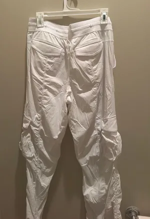 Lululemon Joggers thumbnail 1