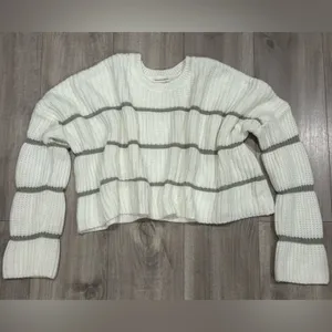 moon & madison Cream and Olive Striped Cropped Oversized Sweater Size L thumbnail 2