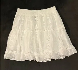 Forever 21 White Skirt - Size S thumbnail 1