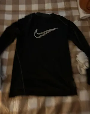Nike Dri-Fit Long Sleeve Shirt thumbnail 1