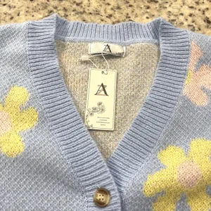 AZ Floral Cardigan Sweater Women L/XL Blue Pastel Cottagecore Fuzzy Button Front thumbnail 4
