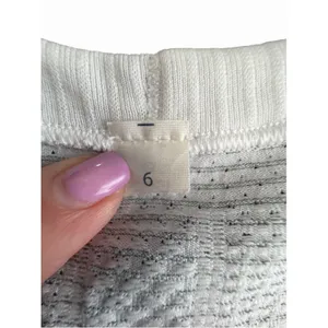 Lululemon Swiftly Womens Size 6 White Top Tech Long Sleeve Activewear #JJJ4-3 thumbnail 2
