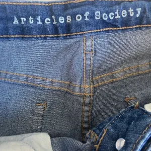 Articles of Society Indianola Distressed Flare Jeans Womens 7/28 Blue thumbnail 4