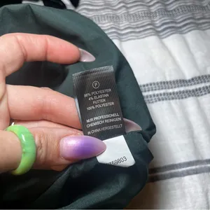House of Harlow Mini Dress XS Dark‎ Green Coquette Velvet Bow Shoulder Cocktail thumbnail 10