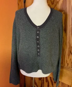 Urban Outfitters Grey Beachy Sweatshirt thumbnail 6