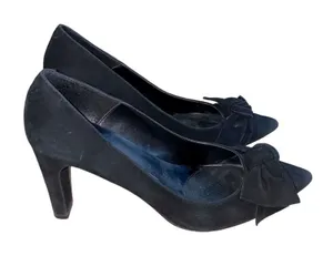 Vaneli Black Suede Bow Pointed‎ Toe Heels Size 8M Classic Dress Pumps thumbnail 1