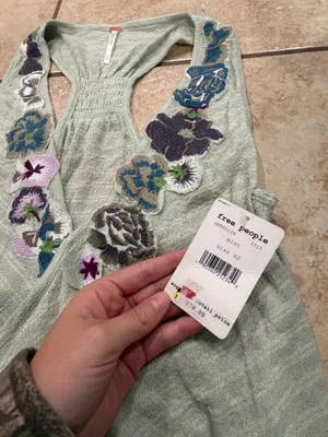 Free people top thumbnail 3