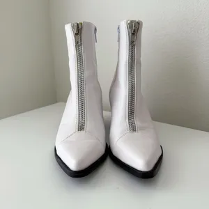 Jeffrey Campbell White Landyn 2 Western Bootie with Front Silver Zip 7.5 thumbnail 8