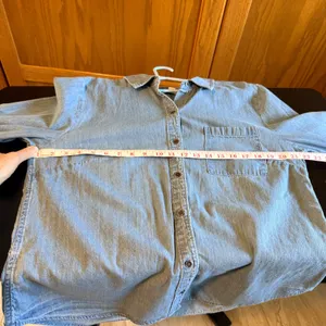 Style & Co XL Light Wash Blue Denim Button Down Long Sleeve Jean Shirt Cotton thumbnail 6