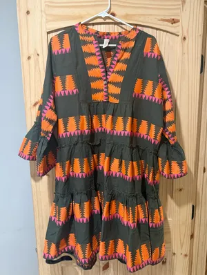 mid length dress Multiple Size L thumbnail 1