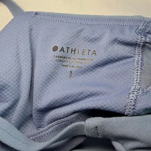 Athleta Elation V-Neck Longline Sports Bra Size Small Cottage Blue thumbnail 4