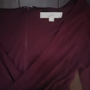 LOFT Wine Long-Sleeve Wrap-Style Sheath Dress Size Small thumbnail 2