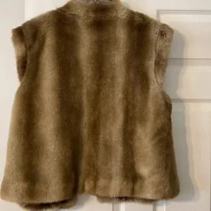 Madison size XL beautiful and so soft jacket /vest long 25” bust 36/38” thumbnail 5