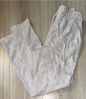 Victoria’s Secret pink Light Gray grey Jogger Sweatpants thumbnail 1
