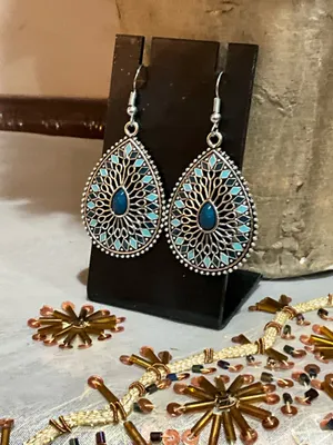 Elegant Silver and Blue Teardrop Earrings thumbnail 2