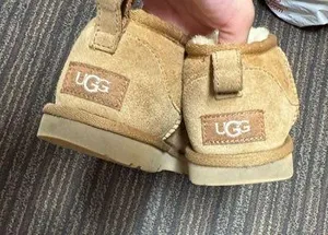 UGG Ultra Mini Boots thumbnail 2