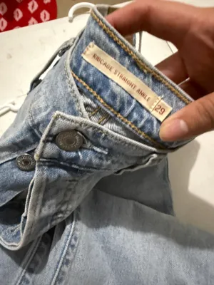 Levi’s Ribcage Straight Jeans thumbnail 2