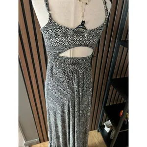 Express black-and-white beach dress thin straps, ruffles low and high thumbnail 4
