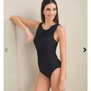 NWT Amoressa Miraclesuit U Turn Uhura Black Tummy Control Swimsuit Size 6 thumbnail 2