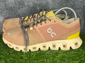 On Running Cloud Women’s 7 Swiss Engineering Neutral Running Shoes Beige Pink thumbnail 1