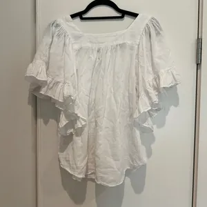 Mustard Seed White Ruffle Sleeve Women's Top thumbnail 2