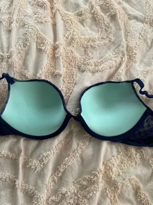 Bra Victoria's Secret thumbnail 2