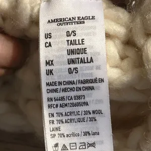 American Eagle Outfitters Cream and Gray Knit Hat thumbnail 7