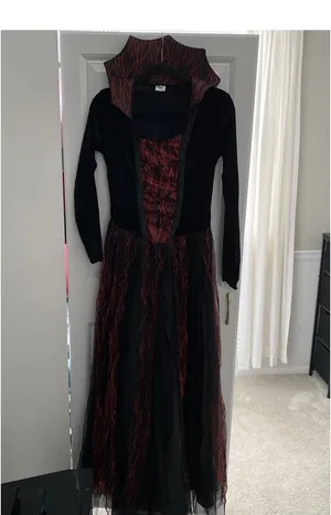 Spirit Halloween Queen Of The Underworld Whimsigoth Costume Adult Small 4-6 thumbnail 13