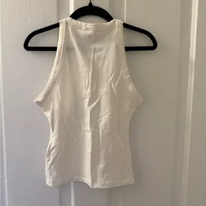 NWOT Skims Tank thumbnail 5