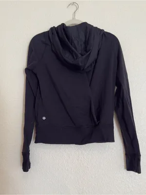 Lululemon Women's Namaskar 6 Black Zipup Hooded Jacket thumbnail 6