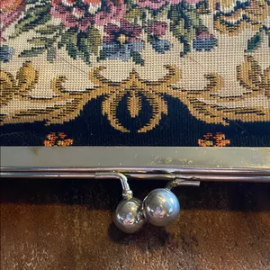 Vintage petit point needlepoint floral handbag clutch thumbnail 4
