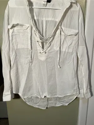 RD Style Women’s Sz Medium Lace Up Top Long Sleeve Collared Chest Pockets Cotton thumbnail 4